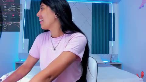 briseida_white online show from December 15, 7:41 pm