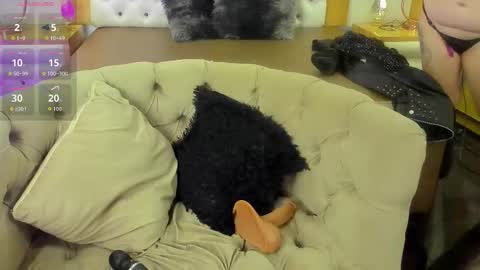 brithani online show from November 19, 8:31 pm