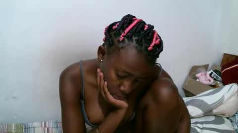 leccie online show from October 11, 9:25 am