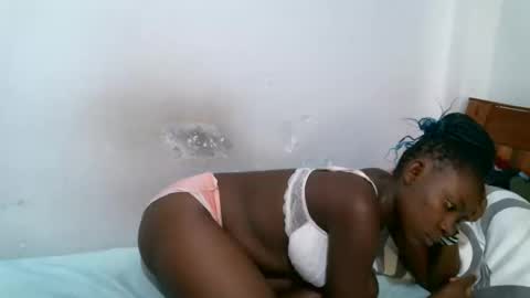 leccie online show from September 18, 9:52 am