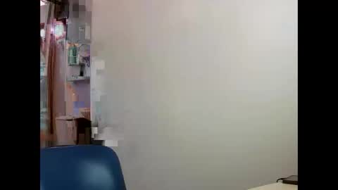 brittanycheeks1 online show from October 20, 7:06 pm