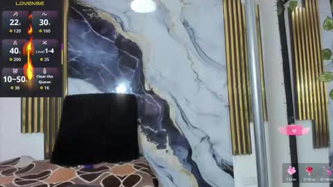 brittanyy20 online show from October 23, 9:48 am