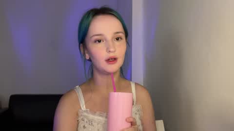 bubble_b00 online show from January 6, 12:35 pm