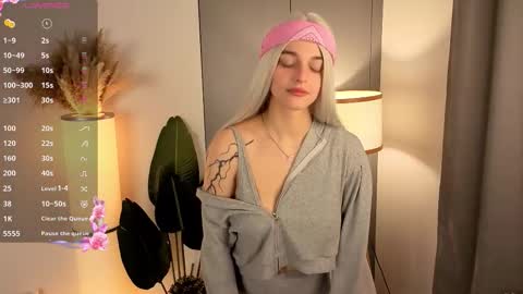 buffycabler online show from December 1, 7:27 pm