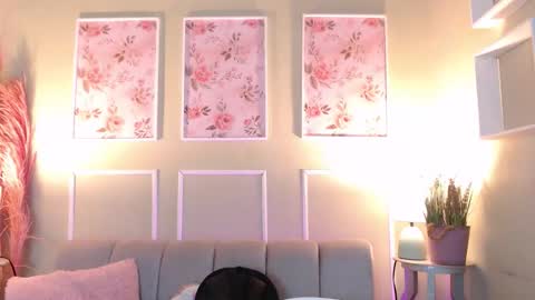 ANASTASIA online show from January 6, 7:06 pm