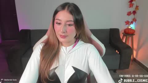 Im Val Welcome to my room My instagram Bubble cosmic online show from October 12, 3:09 am