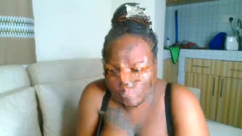 busty_mellons69 online show from December 20, 6:34 pm