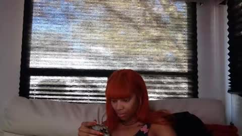 Snapshot of butterflybootyy chatting on October 20, 8:23 pm butterfly booty online show from October 20, 8:23 pm