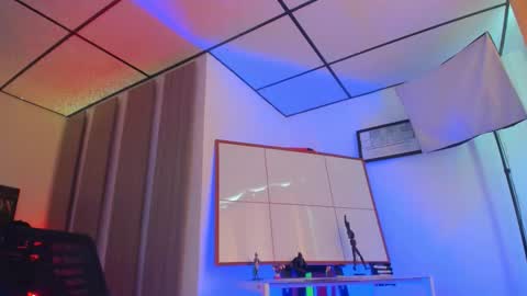 Snapshot of caitlingomez0 chatting on October 30, 2:29 pm caitlingomez0 online show from October 30, 2:29 pm