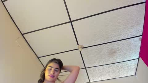 Snapshot of caitlingomez0 chatting on September 26, 12:58 pm caitlingomez0 online show from September 26, 12:58 pm