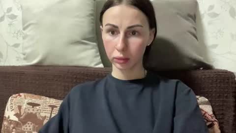 Anna online show from February 10, 9:18 pm