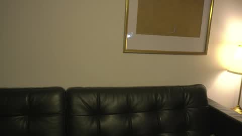   online show from October 29, 3:33 am