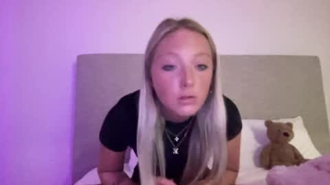 Cam Bliss online show from March 6, 3:56 am