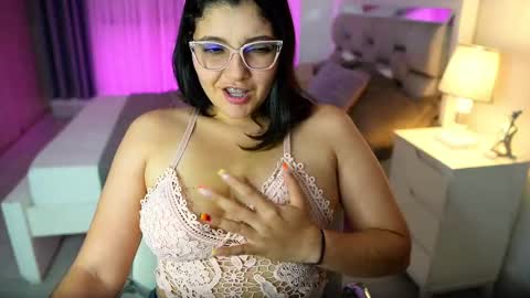 Camila buitrago online show from March 8, 2:43 am