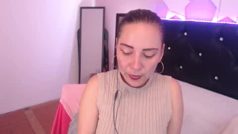 camila online show from October 24, 4:58 pm