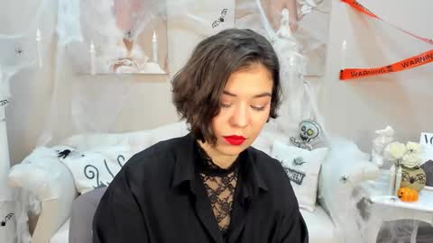 Snapshot of camilarush chatting on October 28, 9:04 am Camila online show from October 28, 9:04 am