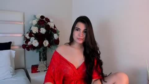 Camila online show from January 2, 7:40 pm