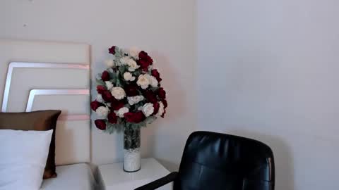 Camila online show from February 28, 7:56 pm