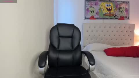   online show from February 22, 9:42 pm