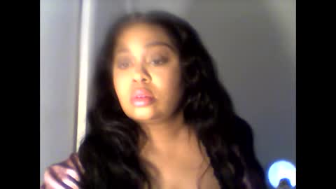 Cami Skaii online show from December 15, 2:55 pm