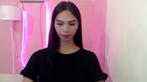 Camilla online show from March 2, 2:04 pm