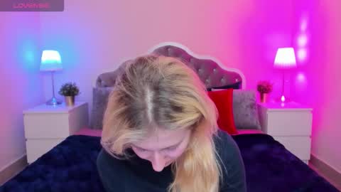 camilladreamer online show from November 29, 7:07 pm