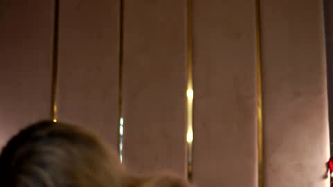 Camy online show from December 18, 9:30 pm