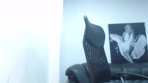 Camille online show from September 27, 6:15 pm