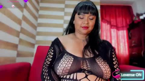 Candy  Brown online show from November 12, 12:47 pm