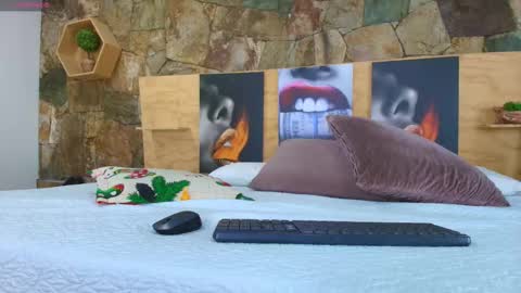 Jolie online show from November 10, 7:09 pm