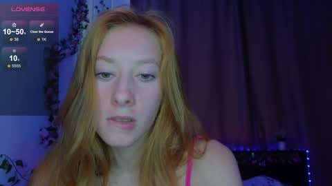 candy_flosse online show from September 13, 8:55 am