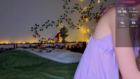 candy_flosse online show from January 11, 8:19 am