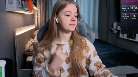 Megan online show from February 5, 9:04 am