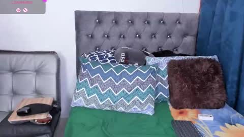 YECENIA - online show from December 20, 7:12 am