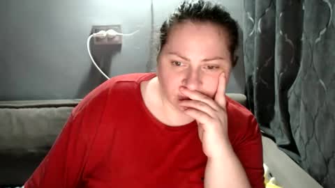 Laura online show from January 8, 6:56 pm