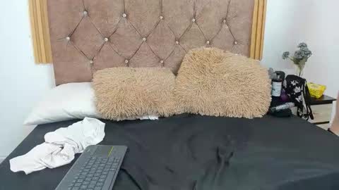 candyfox online show from February 27, 6:41 pm