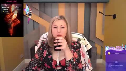 CandyLons online show from January 19, 6:31 am