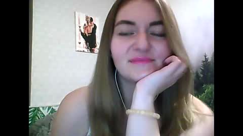 Daisy online show from February 26, 9:18 pm