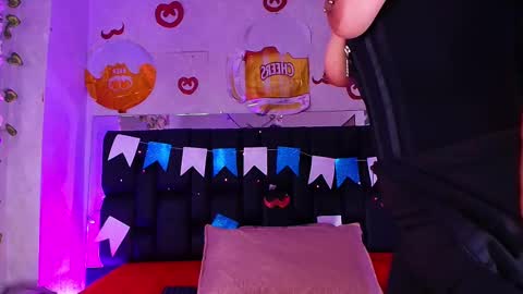 Aura  online show from September 26, 12:14 pm