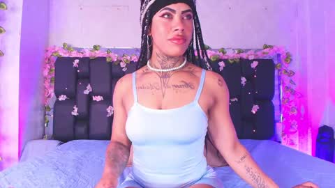 Aura  online show from September 16, 12:13 pm