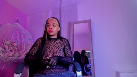 cannelasmith online show from October 13, 7:16 pm