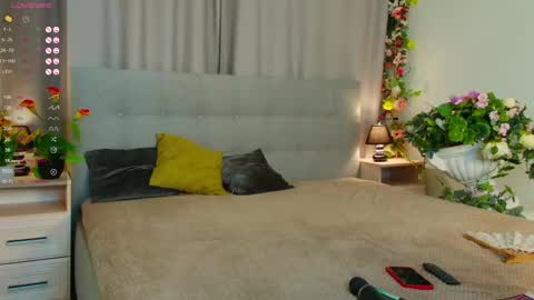 Snapshot of carlasensual chatting on February 13, 11:47 pm Carlene Carla online show from February 13, 11:47 pm