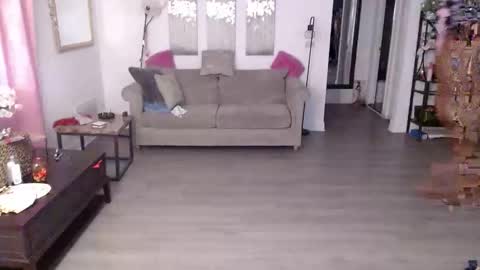 Carlie online show from September 16, 12:02 pm