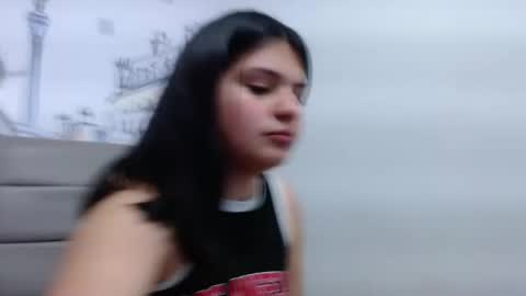 CARLIN GIMENES online show from January 7, 3:54 pm