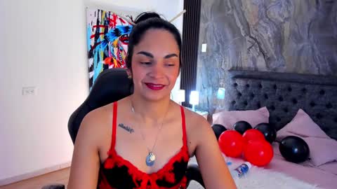 Carlota online show from January 21, 1:43 pm