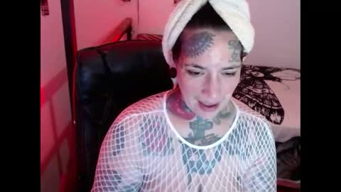 Snapshot of carmillaross chatting on January 10, 11:54 am CARMILLA ROSS online show from January 10, 11:54 am