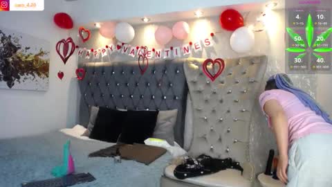 Caro Fisher online show from February 15, 12:59 pm