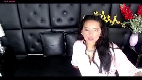 Carolaine01 online show from February 5, 10:01 pm