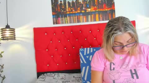 Carolina online show from September 21, 4:27 pm