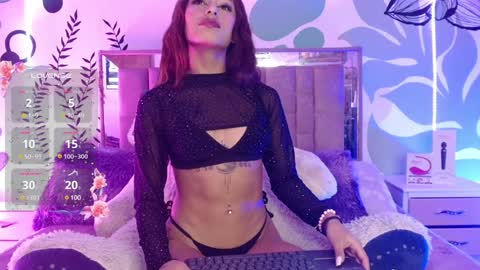 caroline 3 online show from December 13, 1:48 am